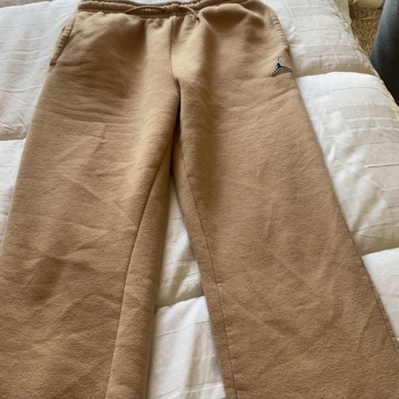 Women’s clothing sizes s and m shoes fro. 6.5 to 8 - Picture 14 of 15